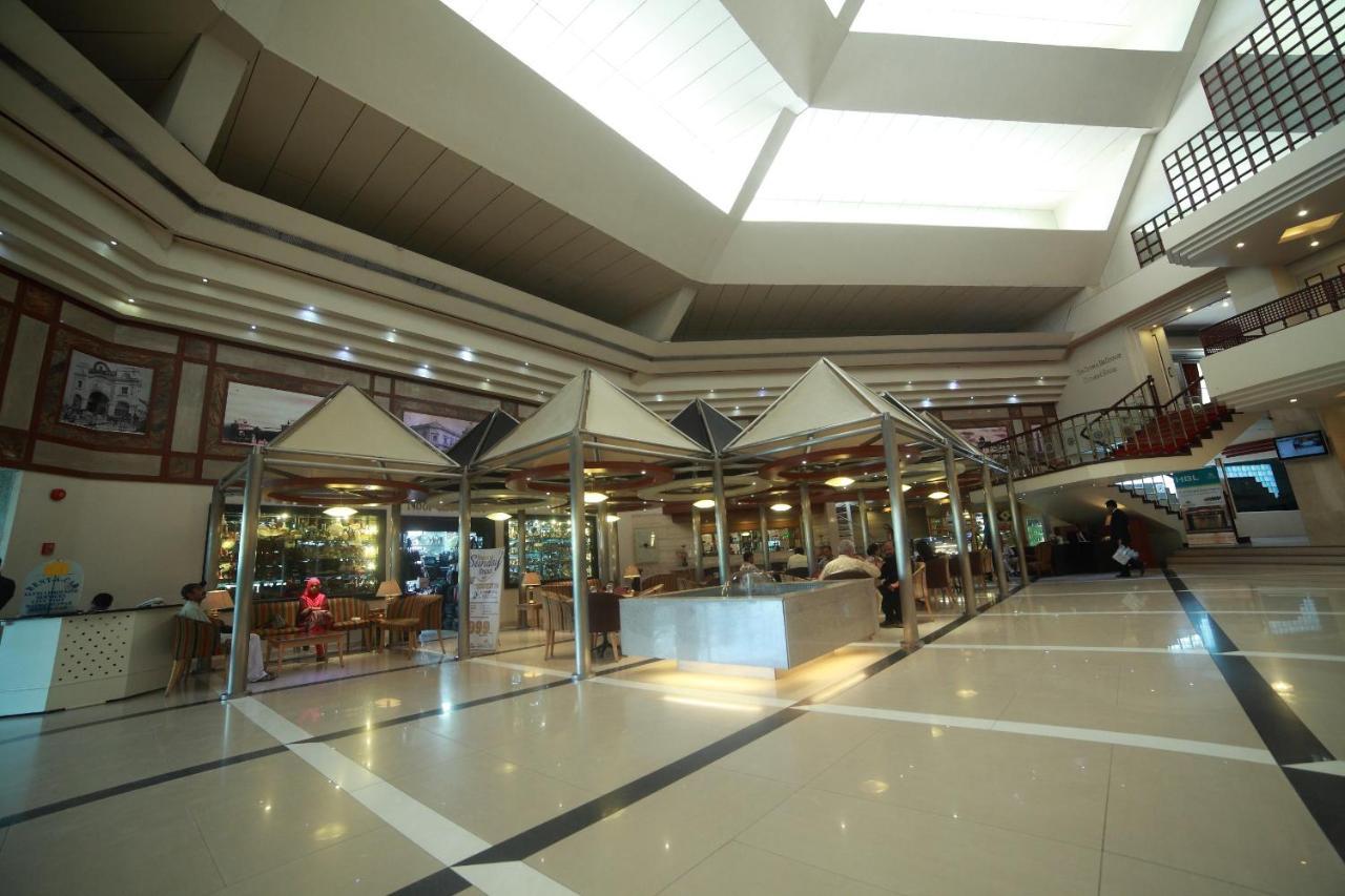 Regent Plaza Hotel & Convention Center Karachi Exterior photo